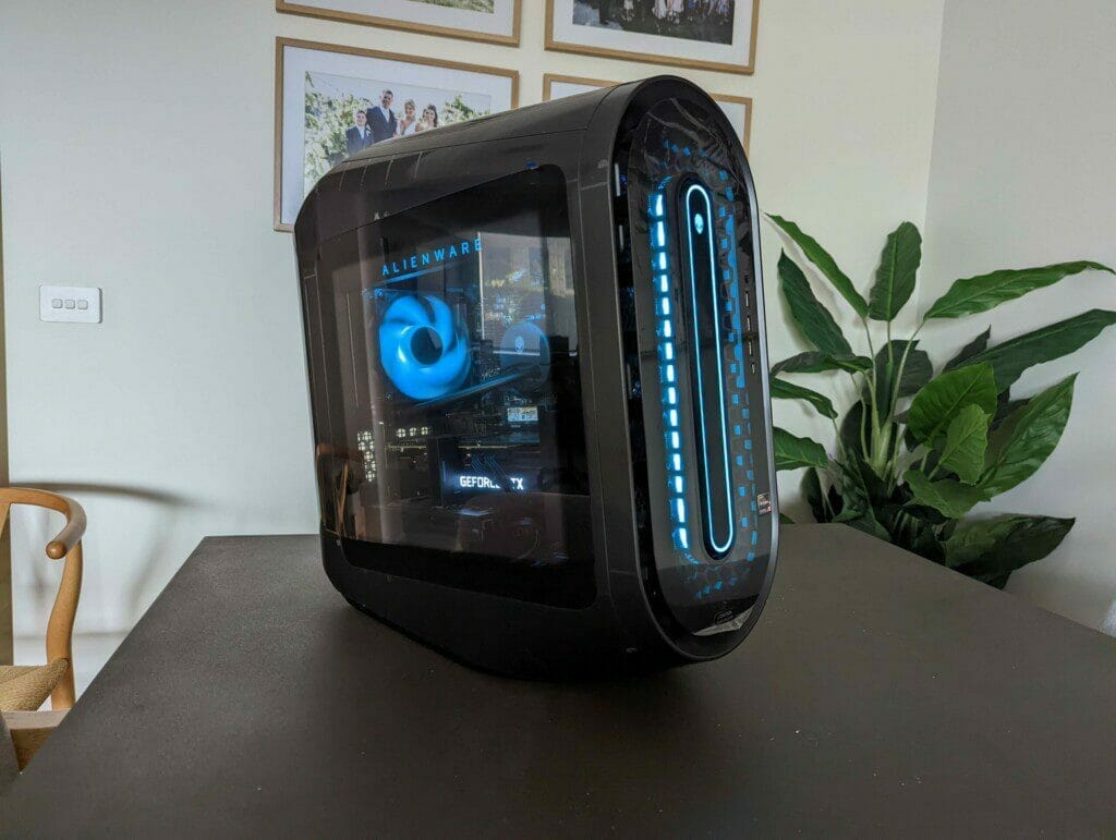 alienware aurora r14 front